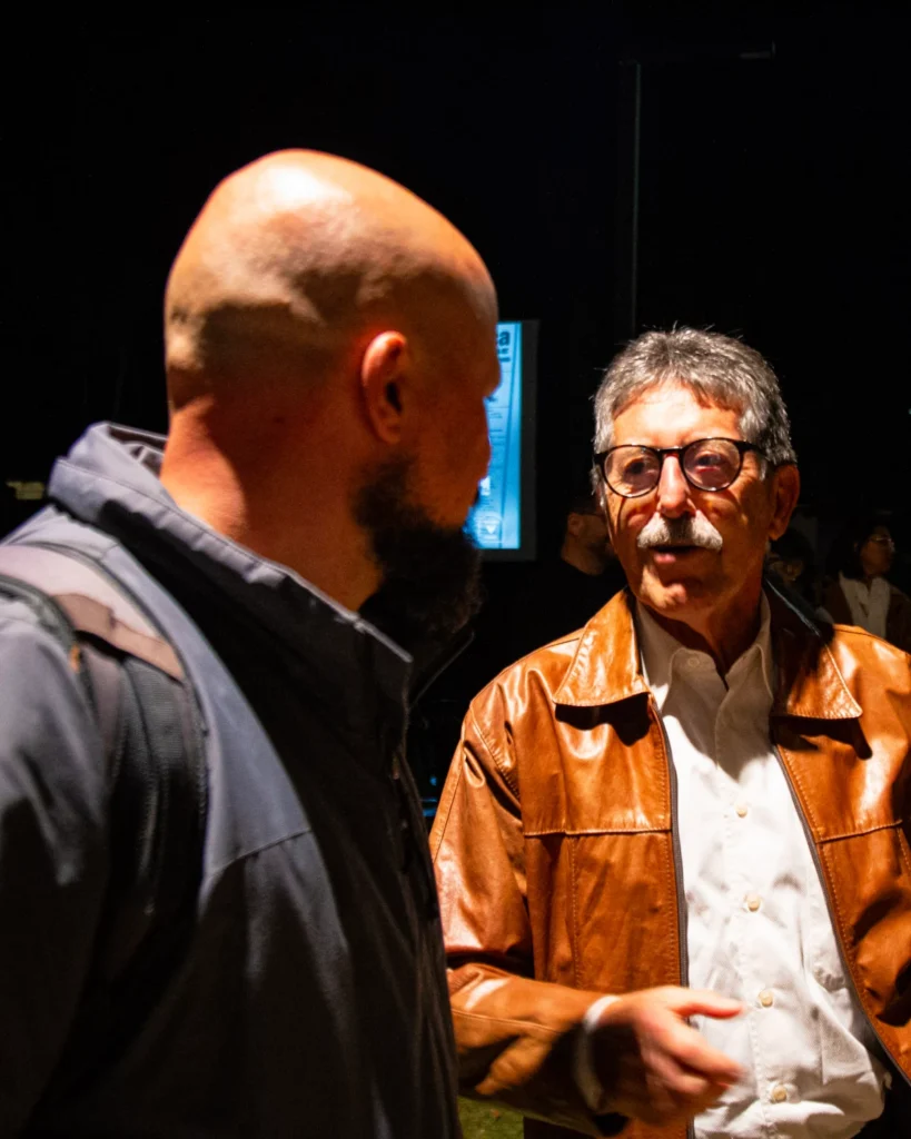 Exibição de Tempo Vário em Mariana: convidados conversam após a sessão